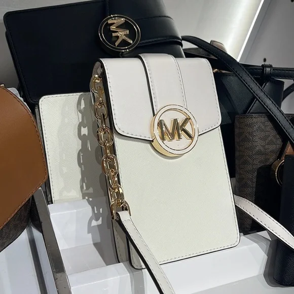 MICHAEL KORS CARMEN SMALL FAUX LEATHER PHONE CROSSBODY BAG - Picture 2 of 16